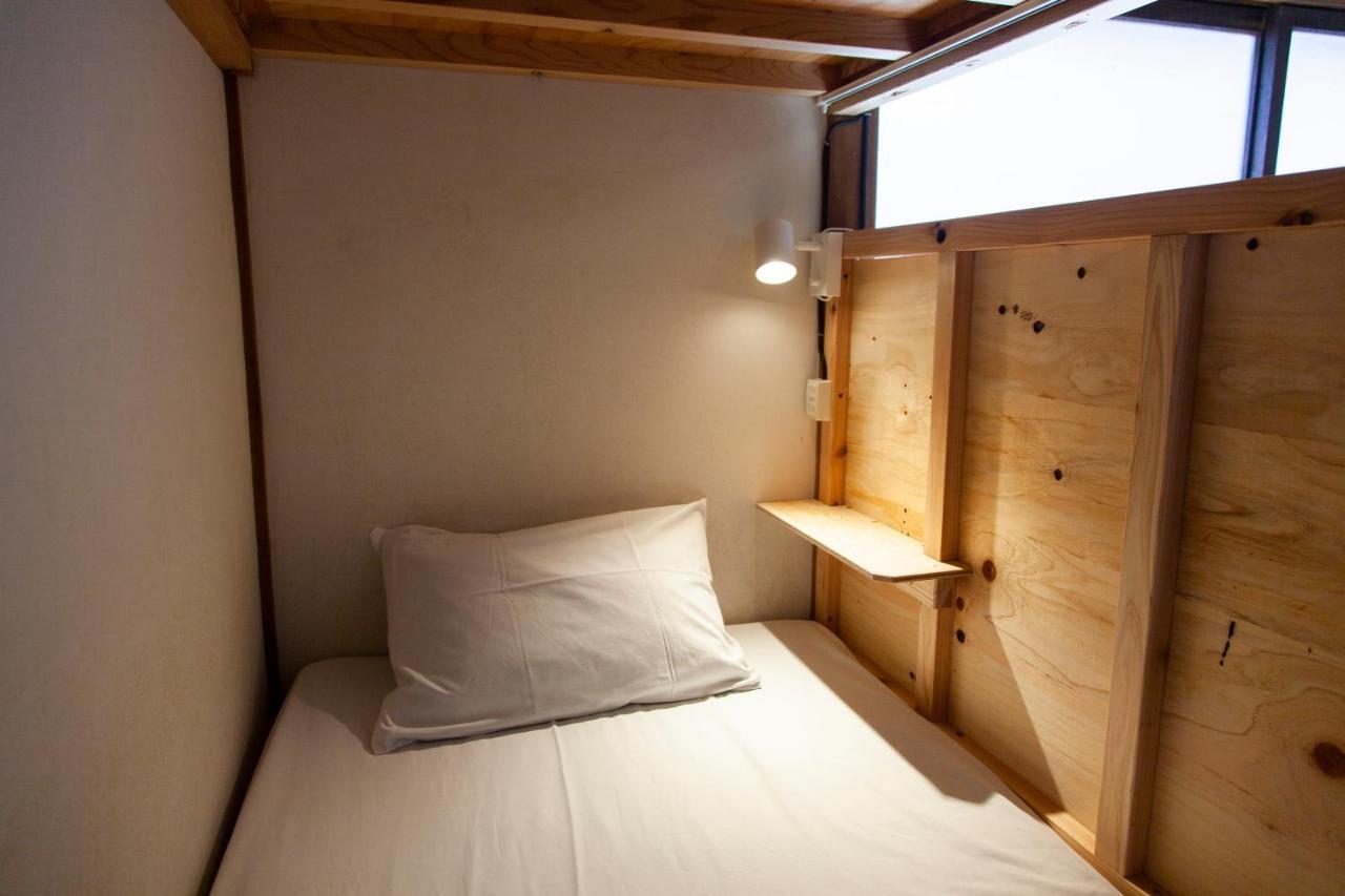 Fukuoka Guesthouse Ship Zewnętrze zdjęcie